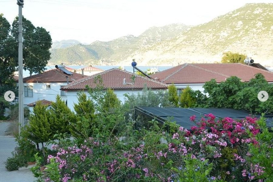 ŞAZİYE PANSİYON